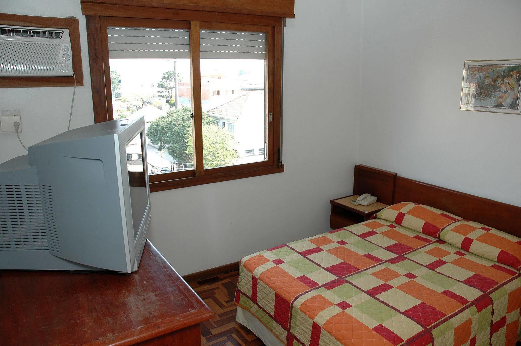 Hotel Porto Alegre Eksteriør billede